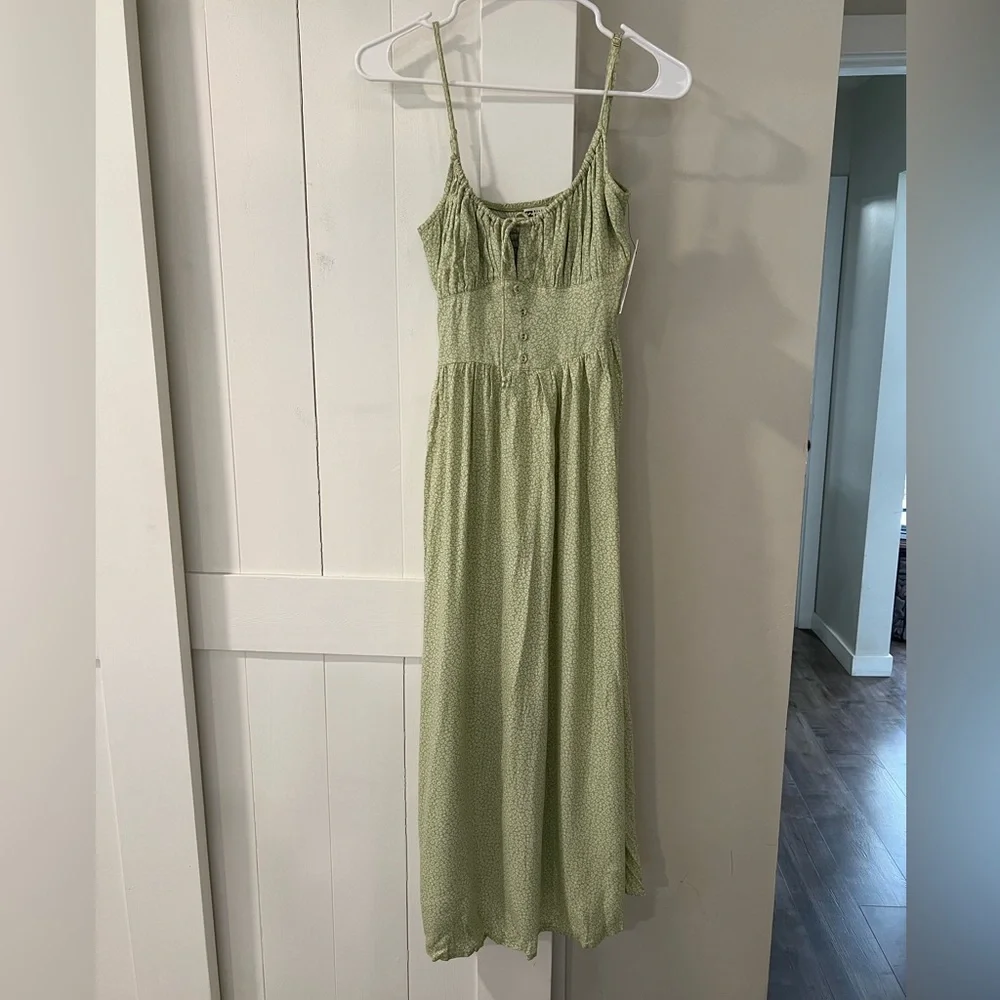 Billabong midi summer dress NWT - Picture 1 of 4